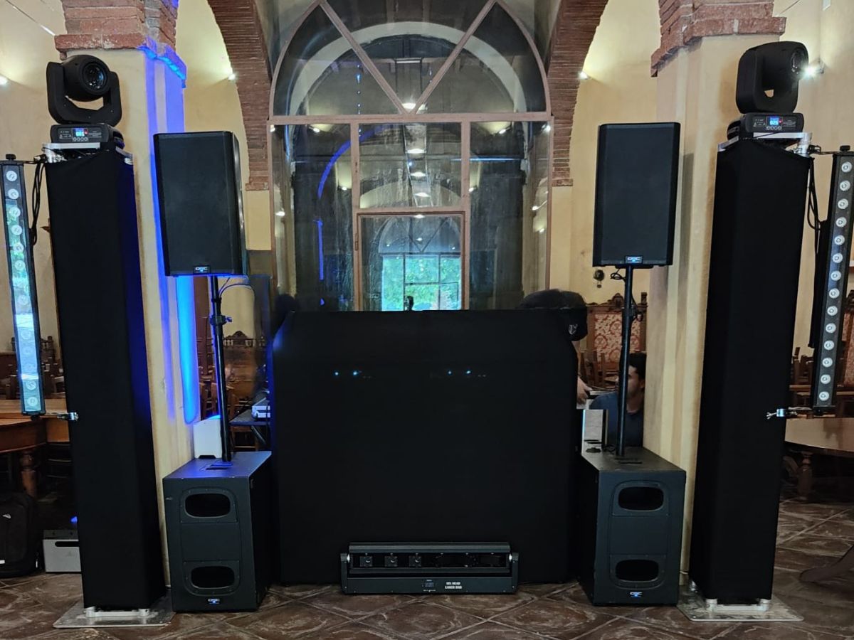 Sistema Audio QSC per DJ SET e Band